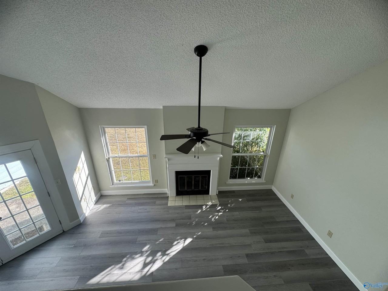 166 Stone Meadow Ln - Photo 5 of 27