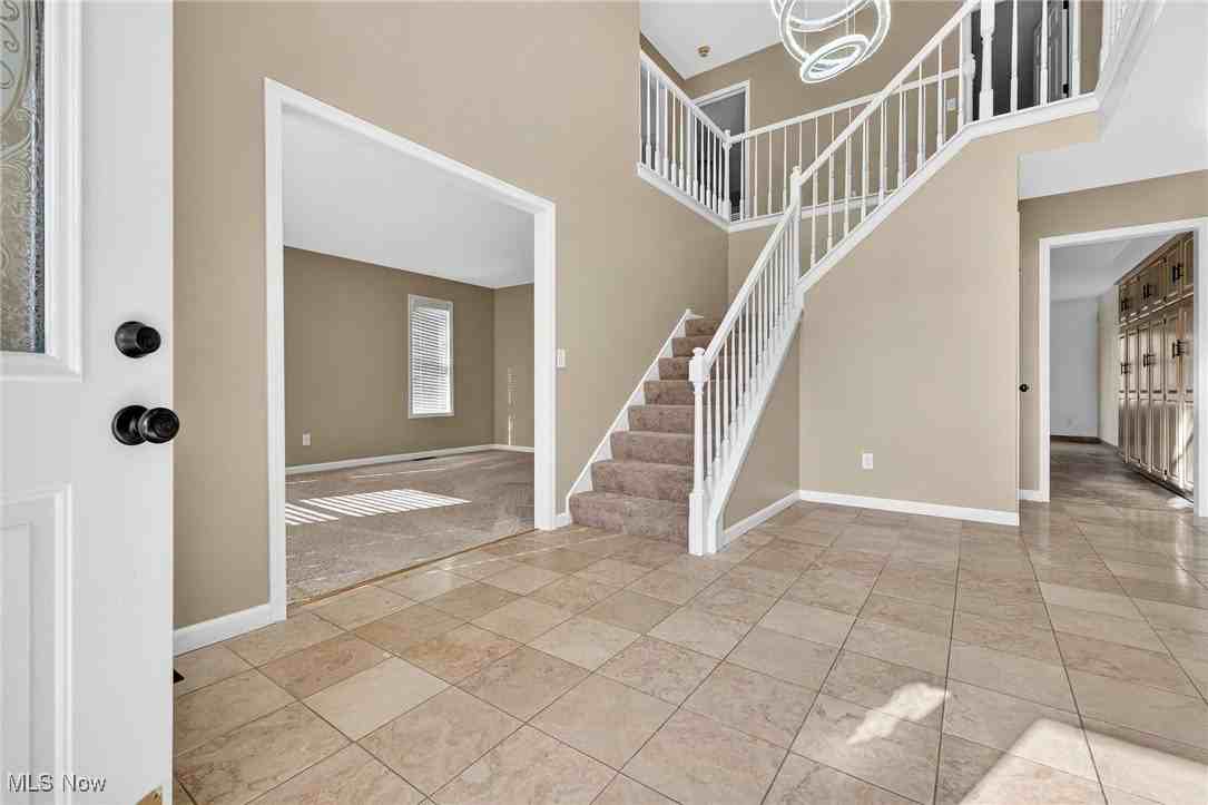 6724 Larch Ct - Photo 7 of 49