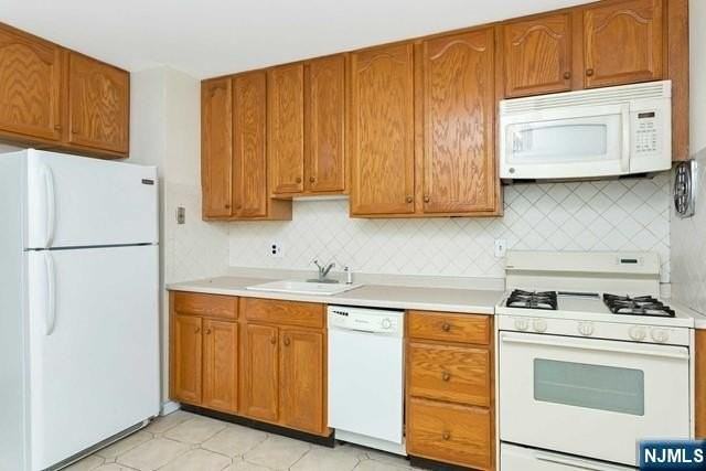 156 Bank St - Photo 7 of 19