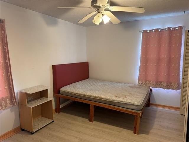 2577 Holiday Dr - Photo 2 of 21