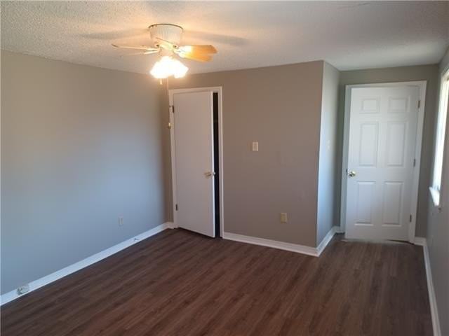 13049 Rockys Ln #B - Photo 6 of 6