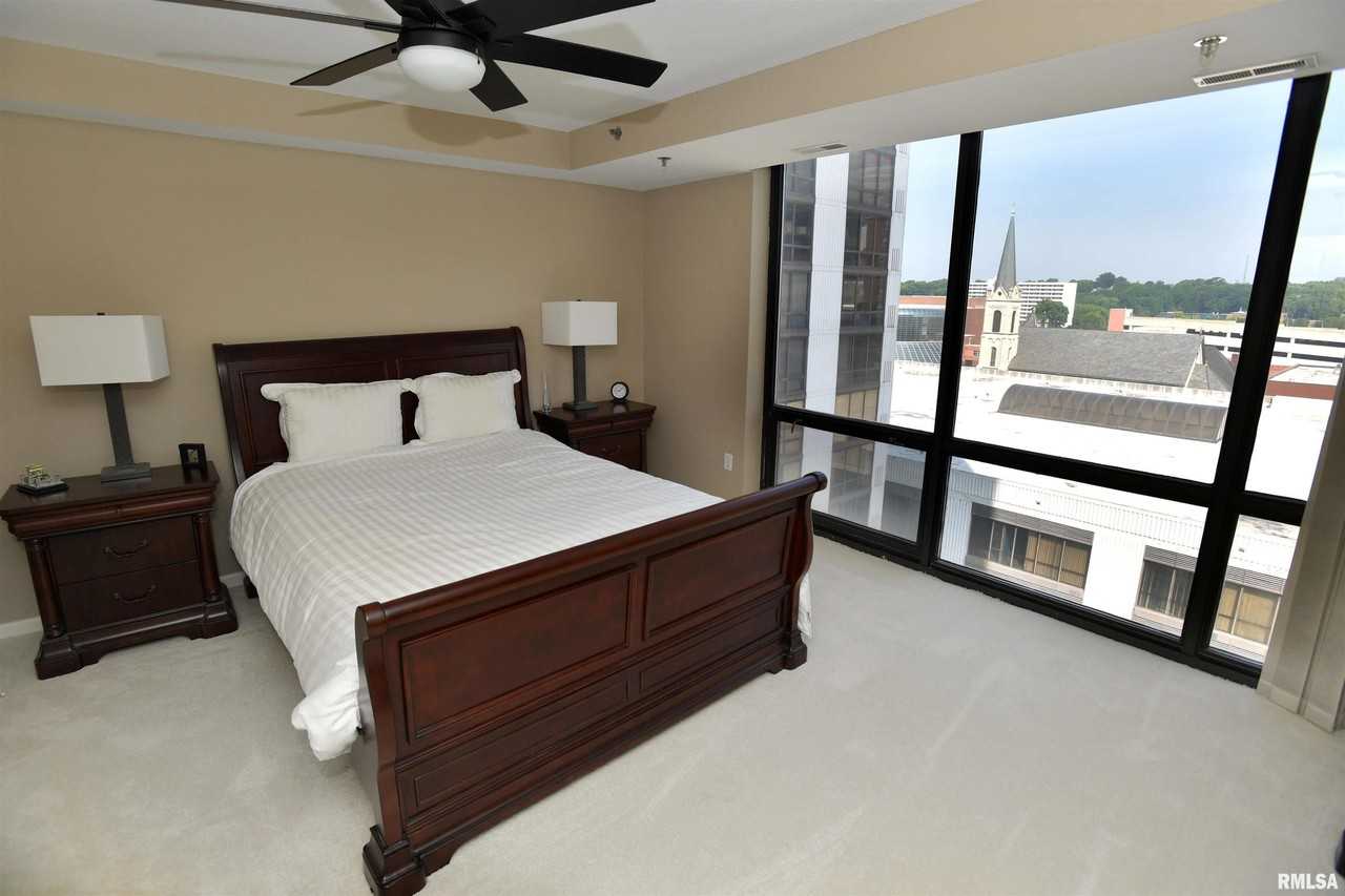 123 Sw Jefferson Ave - Photo 4 of 6