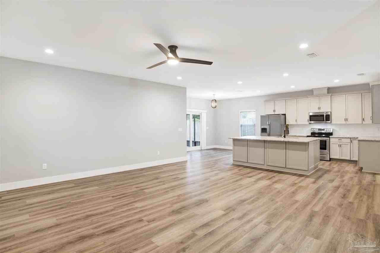 4320 Quiet Ct - Photo 3 of 29