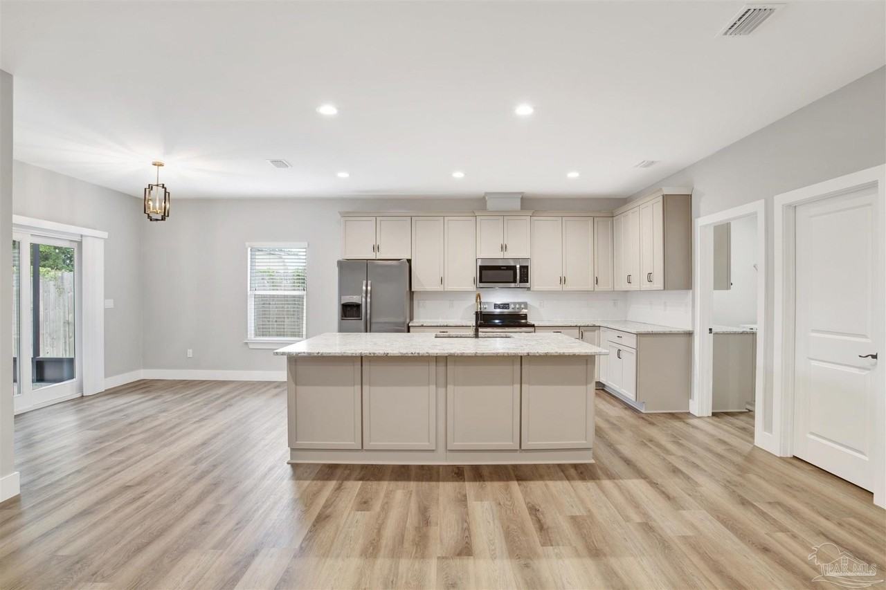 4320 Quiet Ct - Photo 5 of 29