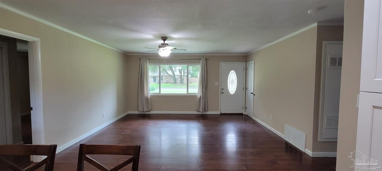 6750 Data St - Photo 6 of 12