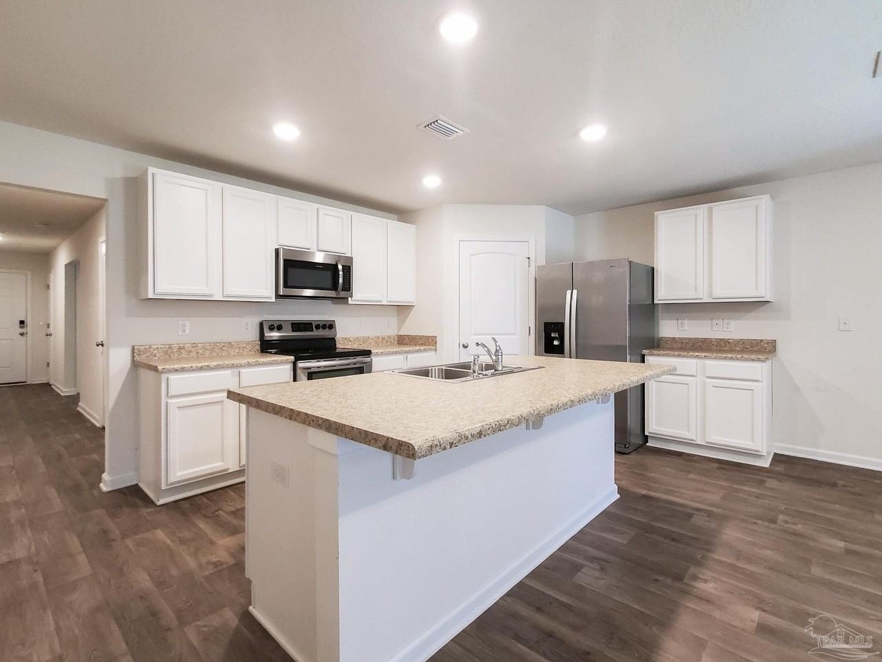 5810 Paddock Way - Photo 4 of 19