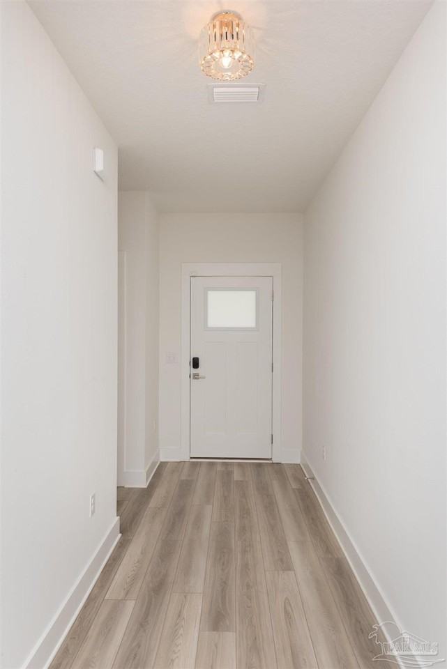 874 Windhill Dr - Photo 2 of 28