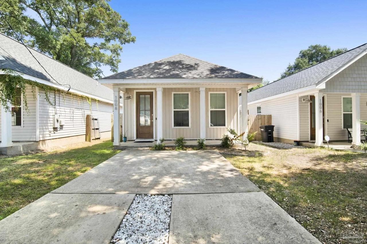 1008 N D St - Photo 2 of 22