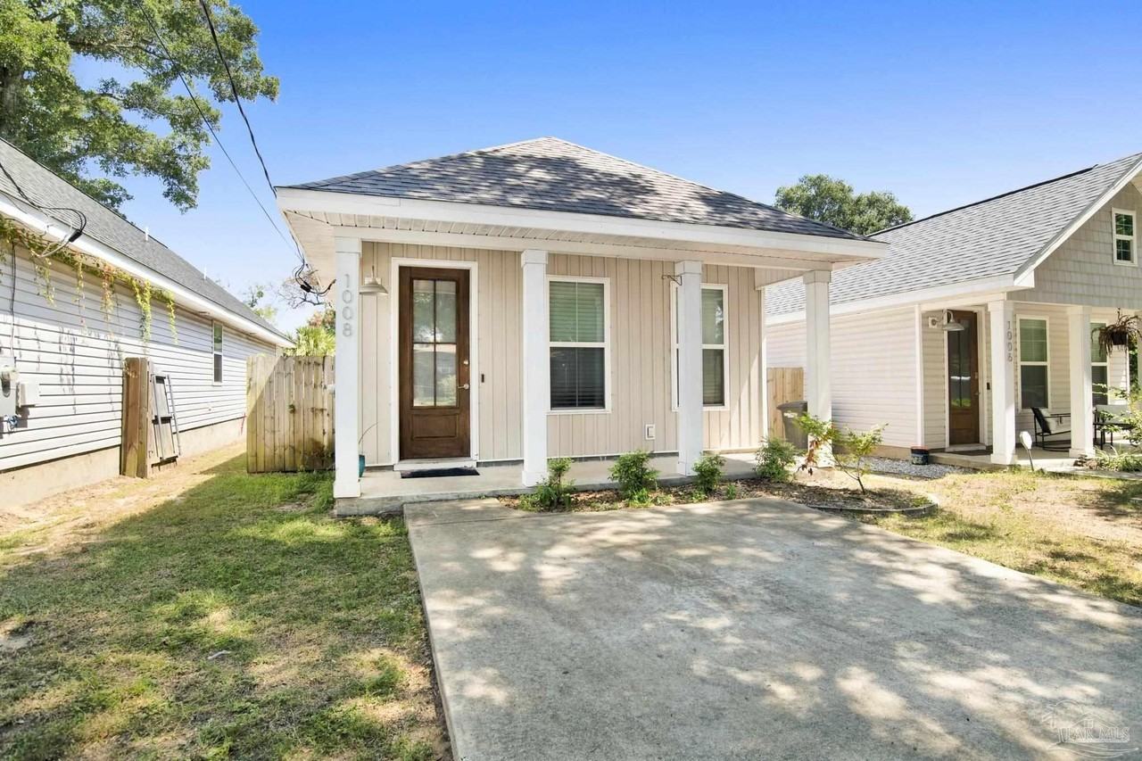 1008 N D St - Photo 3 of 22