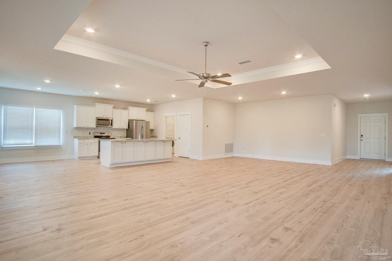 10818 Blacktail Loop - Photo 6 of 29