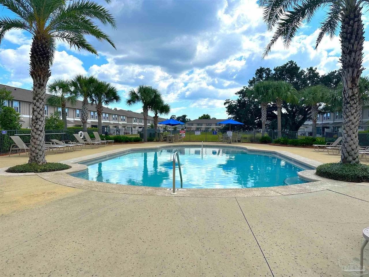 308 S F St - Photo 2 of 23