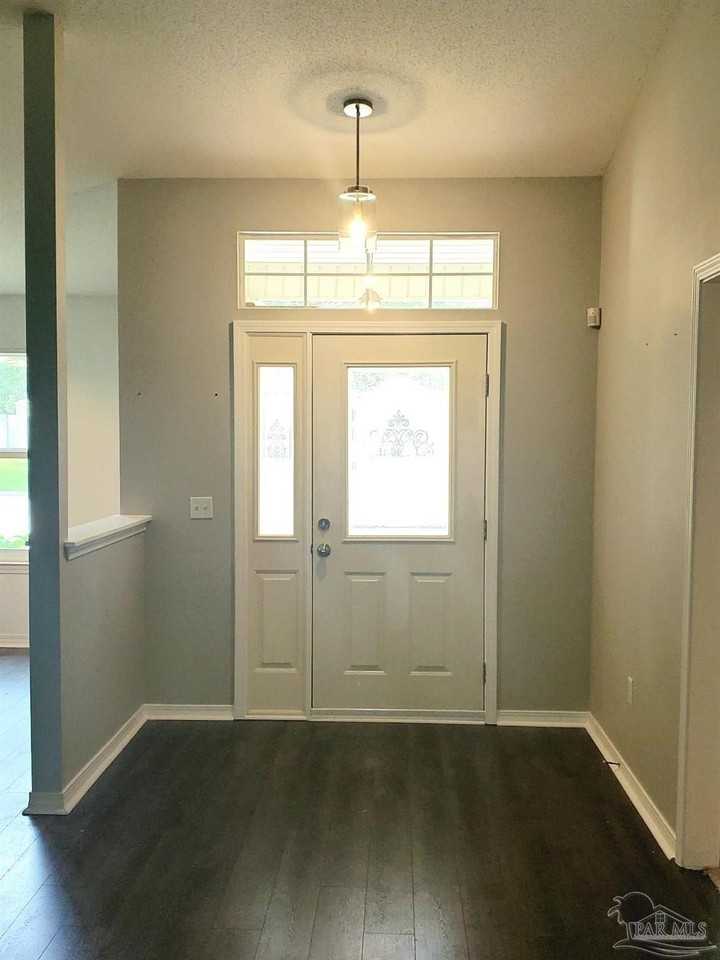 5065 Copperfield Dr - Photo 5 of 27