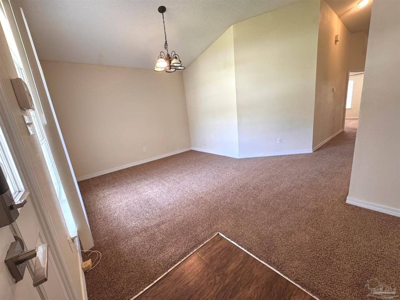 6360 Mers Ln - Photo 4 of 19