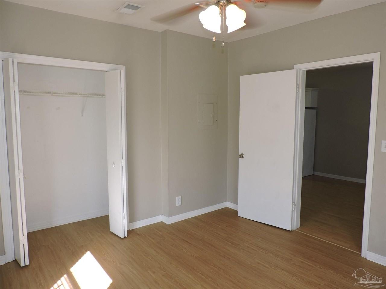 1000 W Intendencia St - Photo 3 of 17