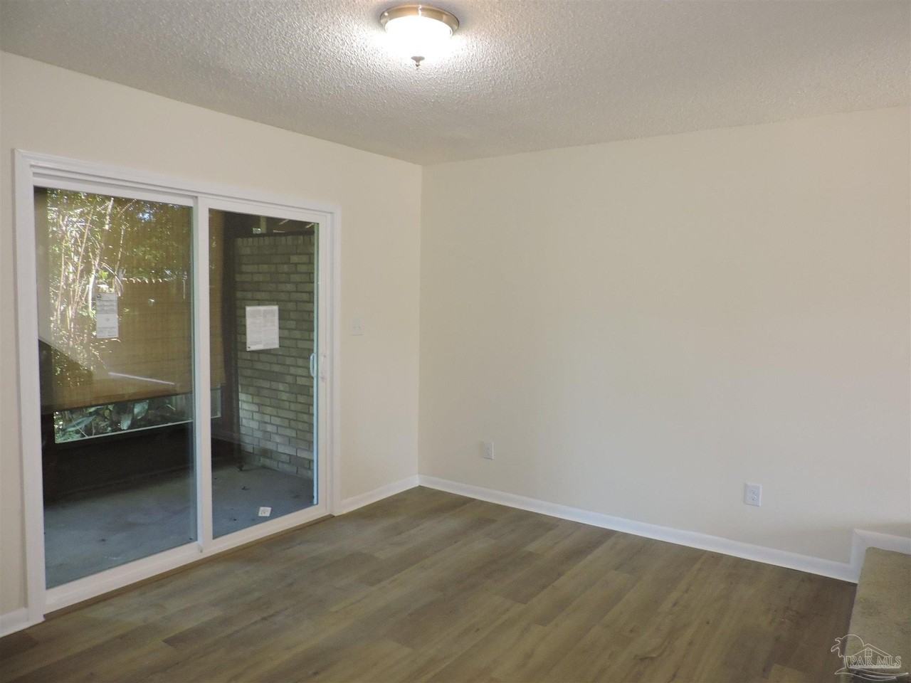 728 N Fairfield Dr - Photo 7 of 12