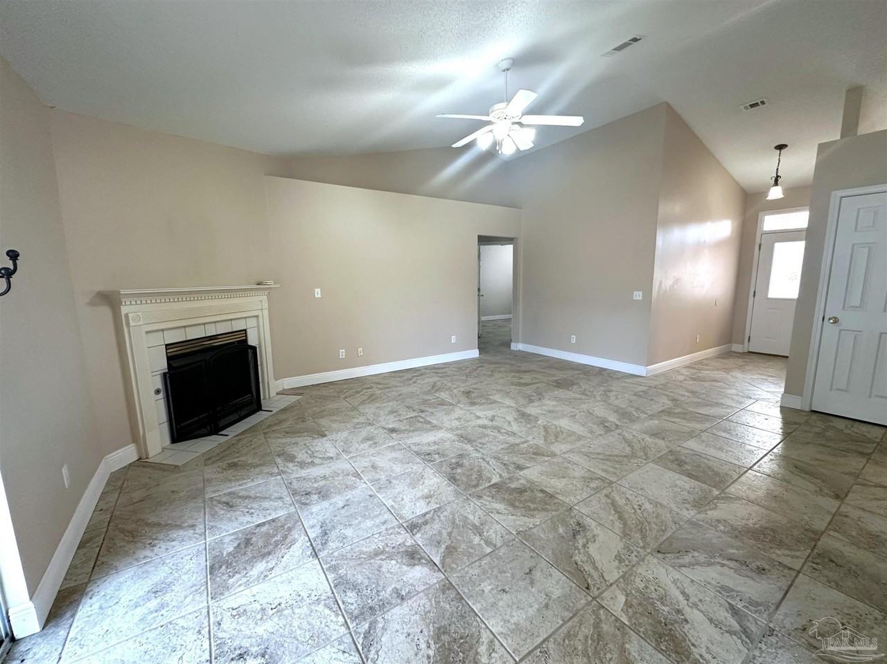 9104 Sebring Dr - Photo 3 of 17