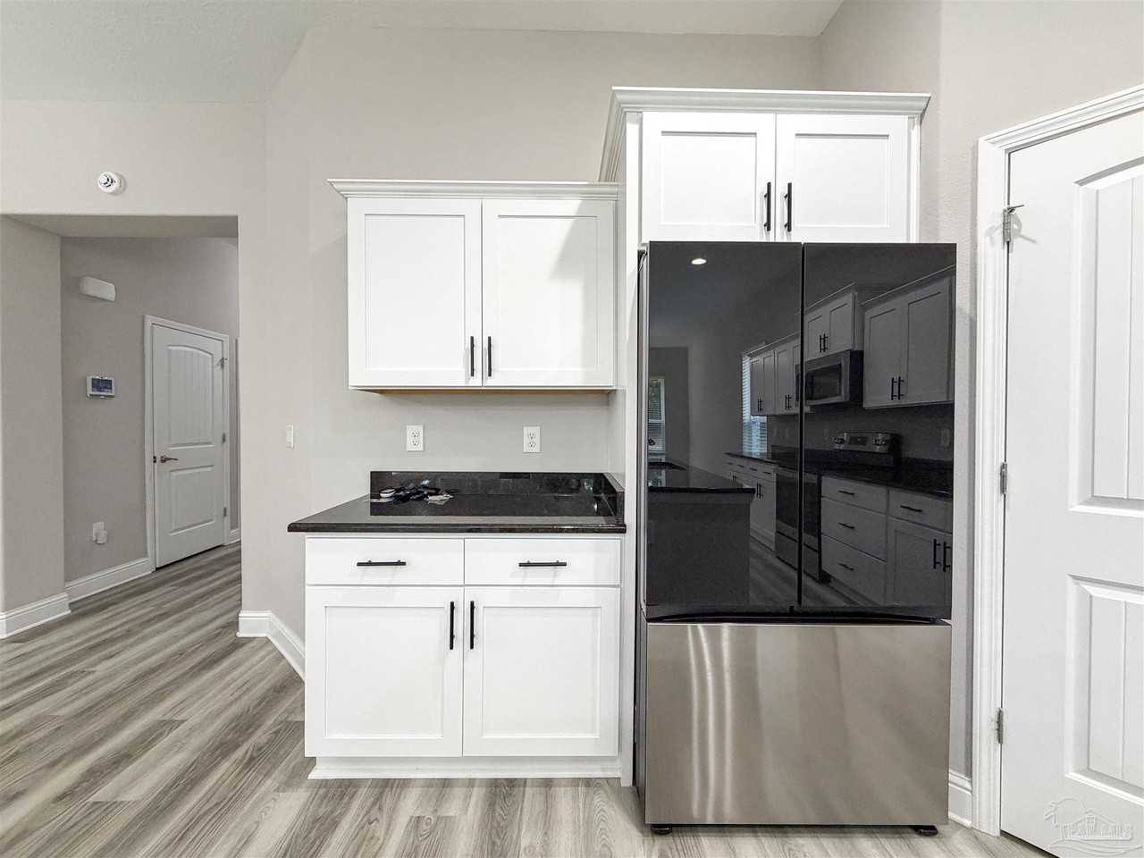 4578 Red Oak Dr - Photo 7 of 30