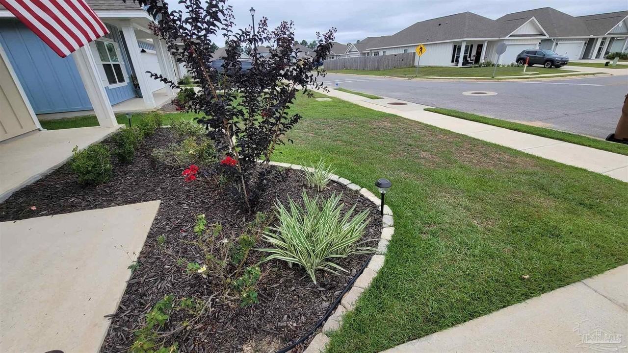 5748 Conley Ct - Photo 3 of 22