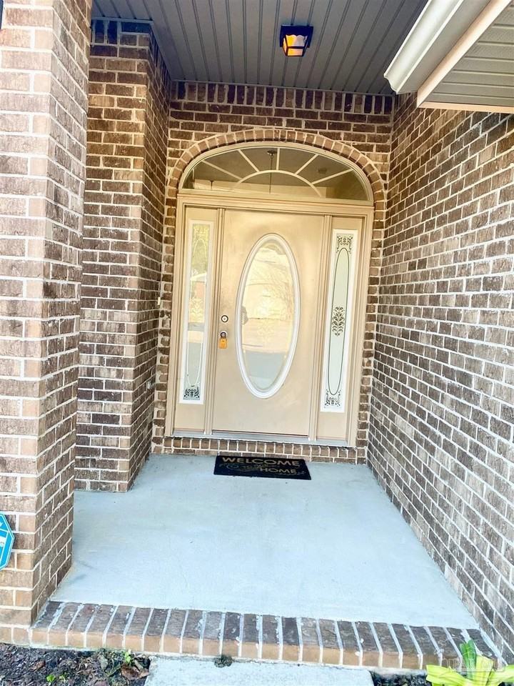 5524 Tucker Cir - Photo 2 of 19
