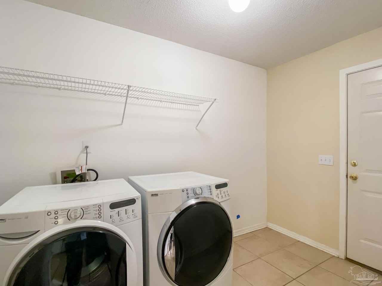 9121 Sebring Dr - Photo 7 of 26