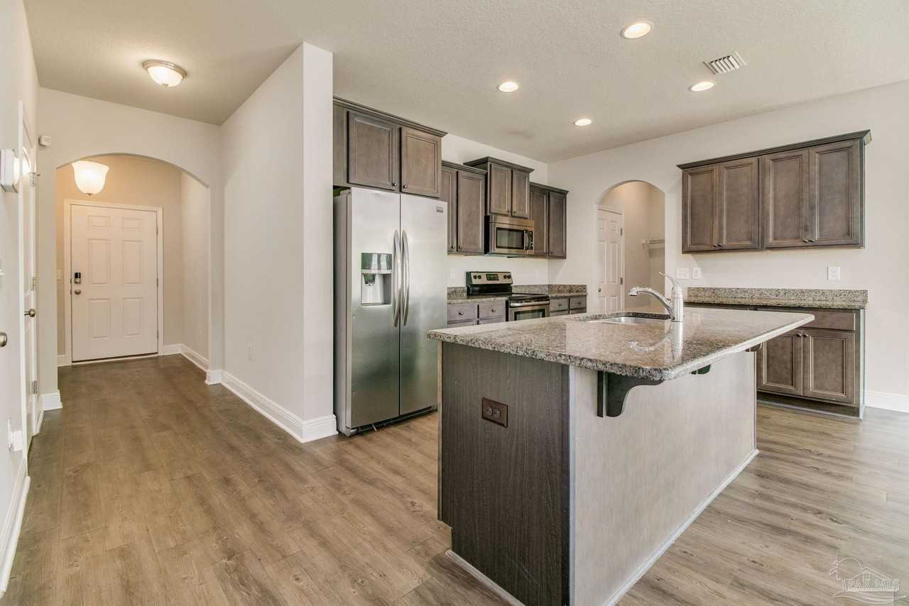 6348 Ladera Trl - Photo 5 of 50