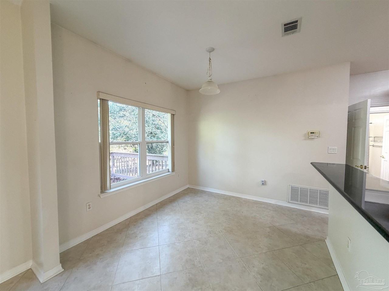 1490 Chalet Pl - Photo 6 of 26