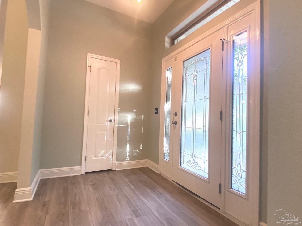 8431 Ferlon Ave - Photo 5 of 50