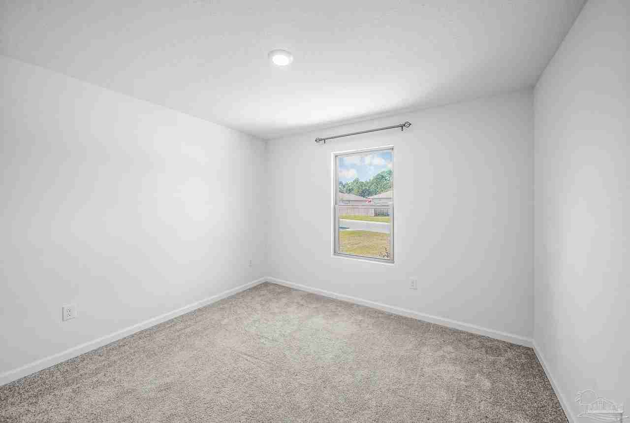 8739 Schooner Ln - Photo 6 of 25