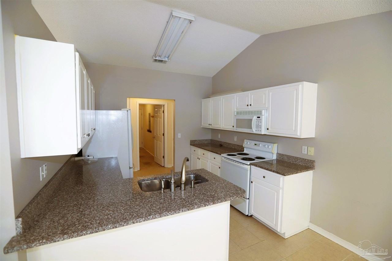 5101 Chinook Ave - Photo 6 of 29