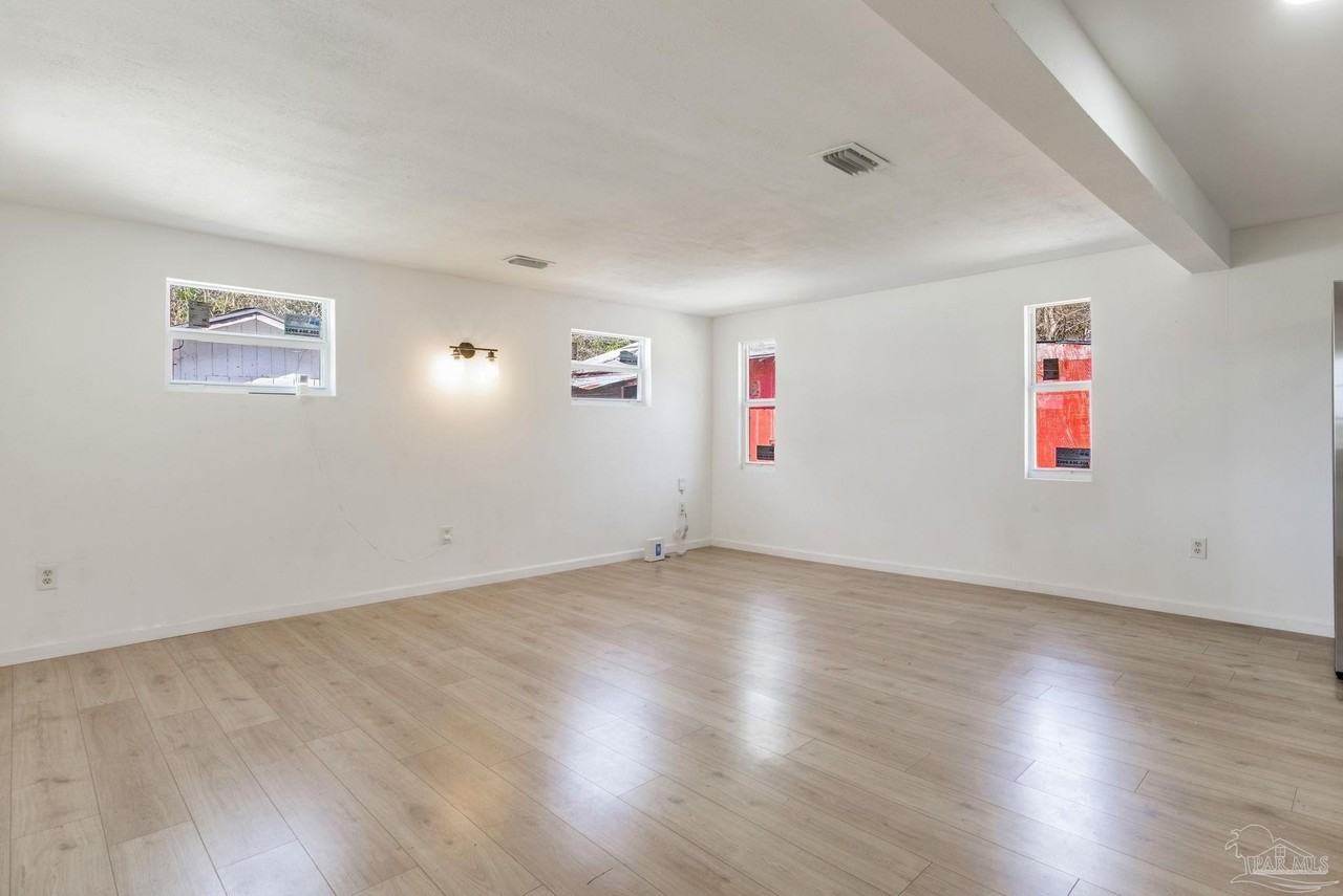 8351 Dudley Ave - Photo 6 of 30