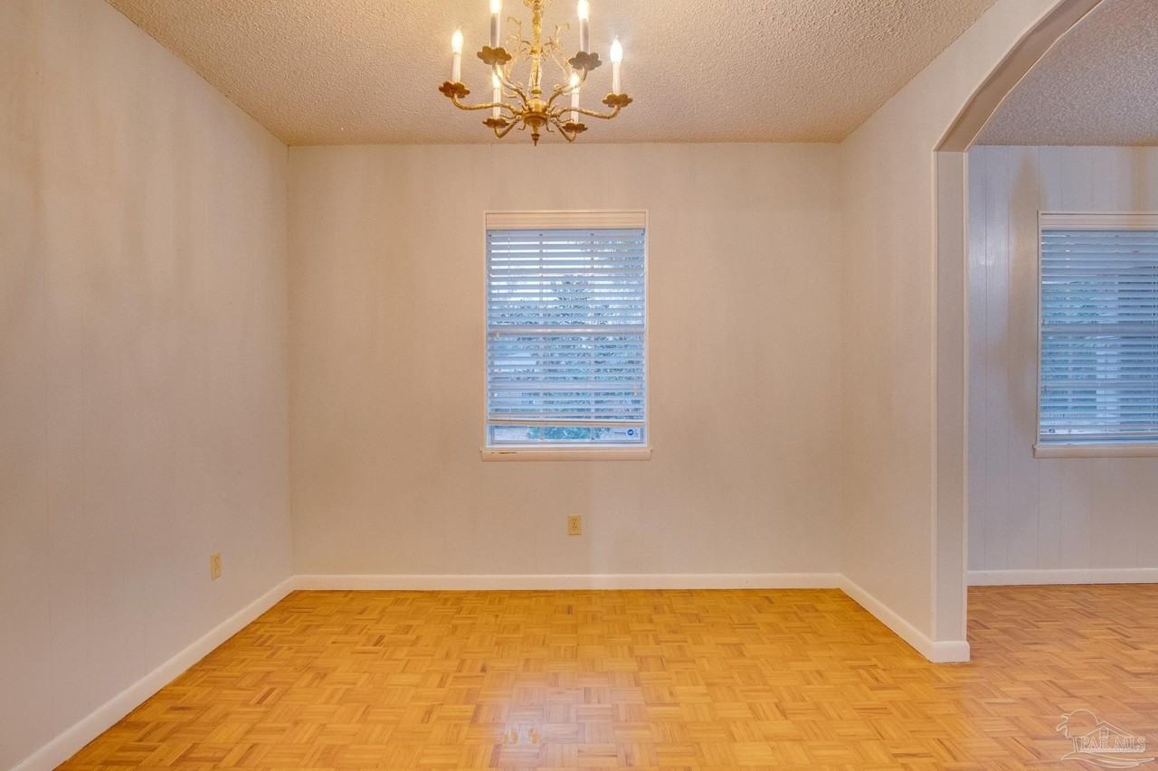 1400 N D St - Photo 6 of 24