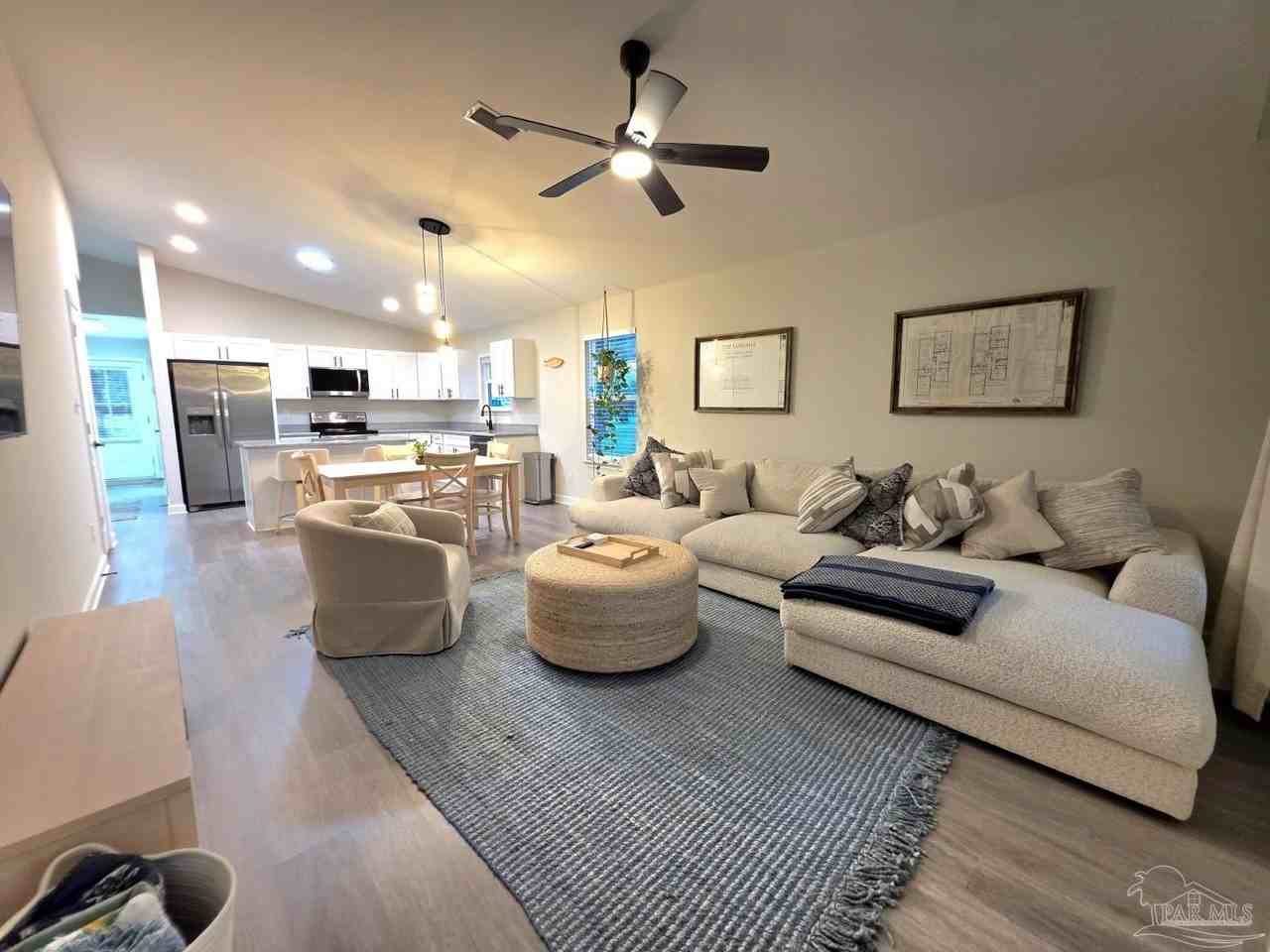 7701 Pontiac Dr - Photo 4 of 25