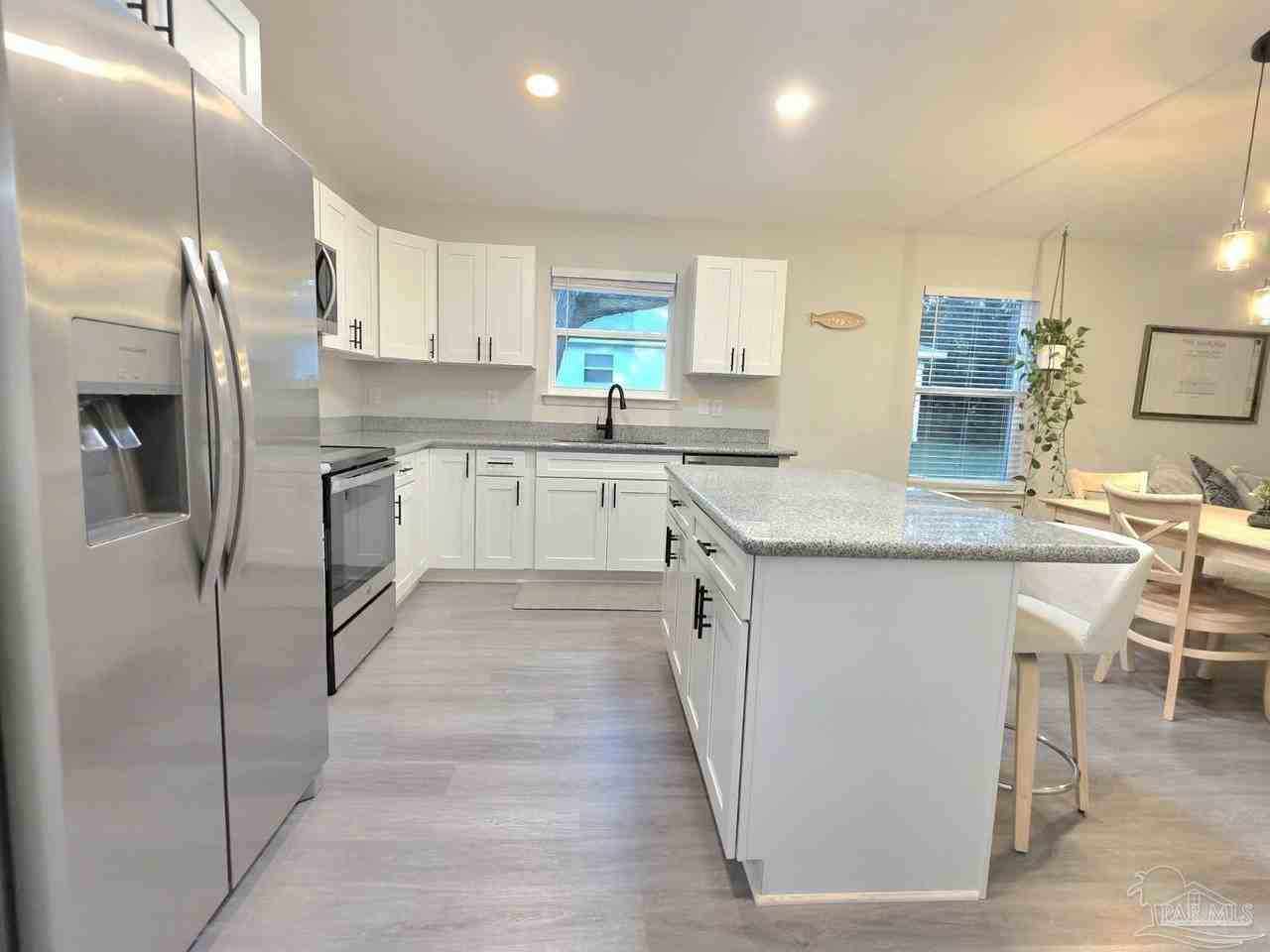 7701 Pontiac Dr - Photo 6 of 25