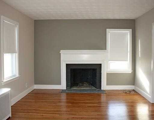 1110 Main St #1 - Photo 2 of 15