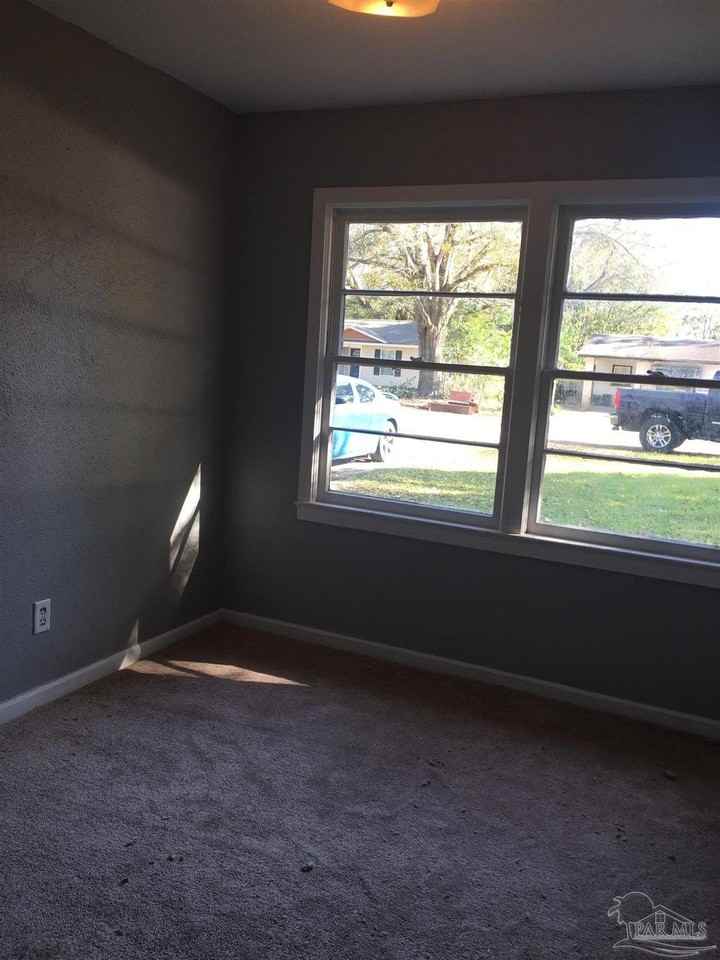 8 Baggett Ct - Photo 7 of 12