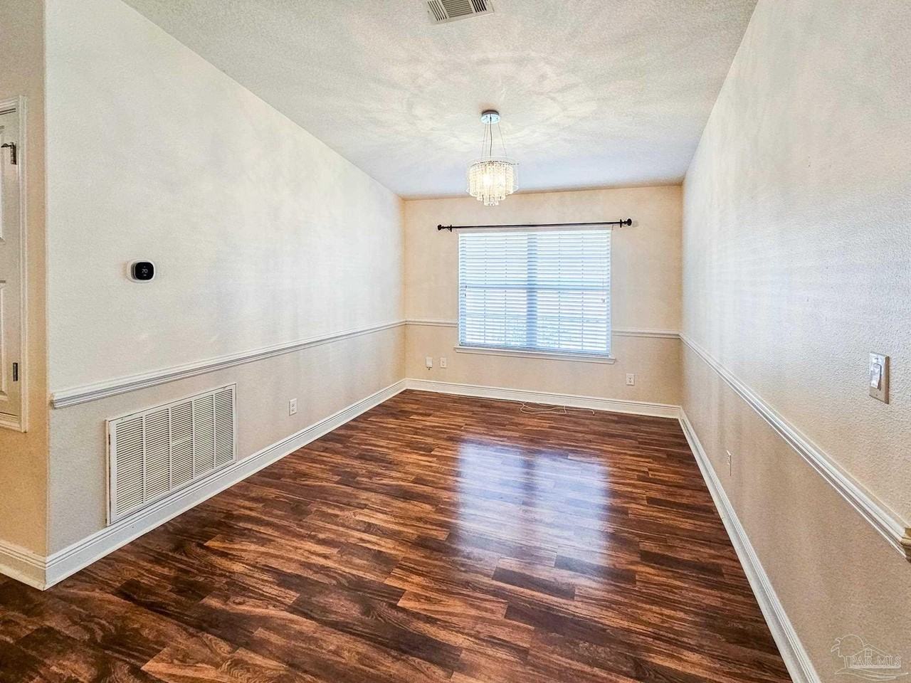 6305 Parakeet Trl - Photo 4 of 31