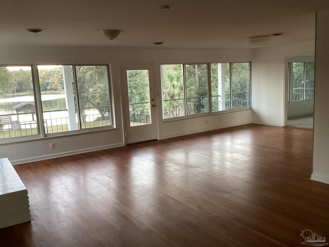 1600 E Texar Dr - Photo 3 of 33