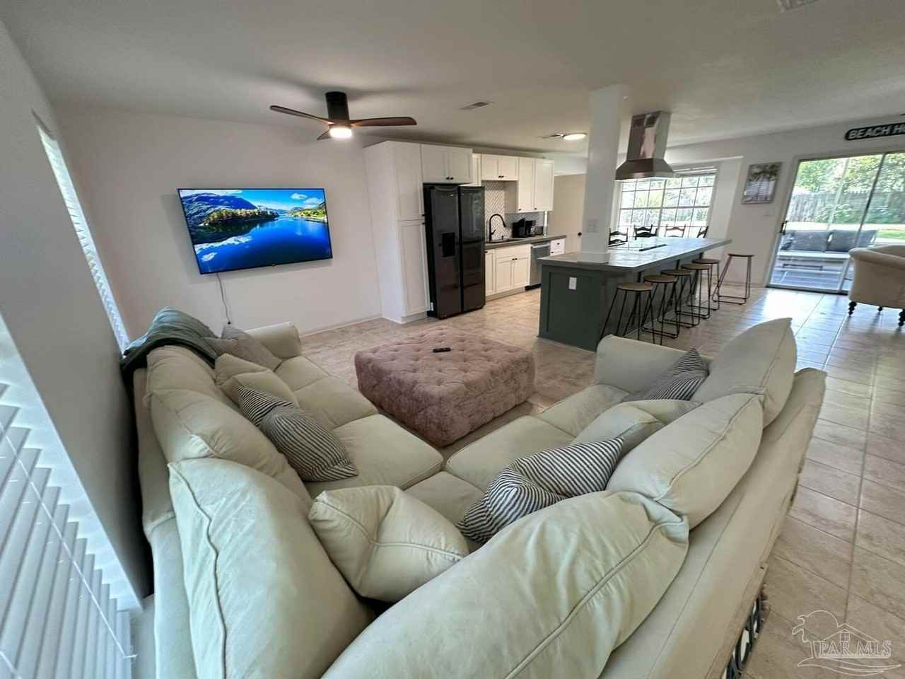 1406 Rancho Villa Dr - Photo 4 of 19