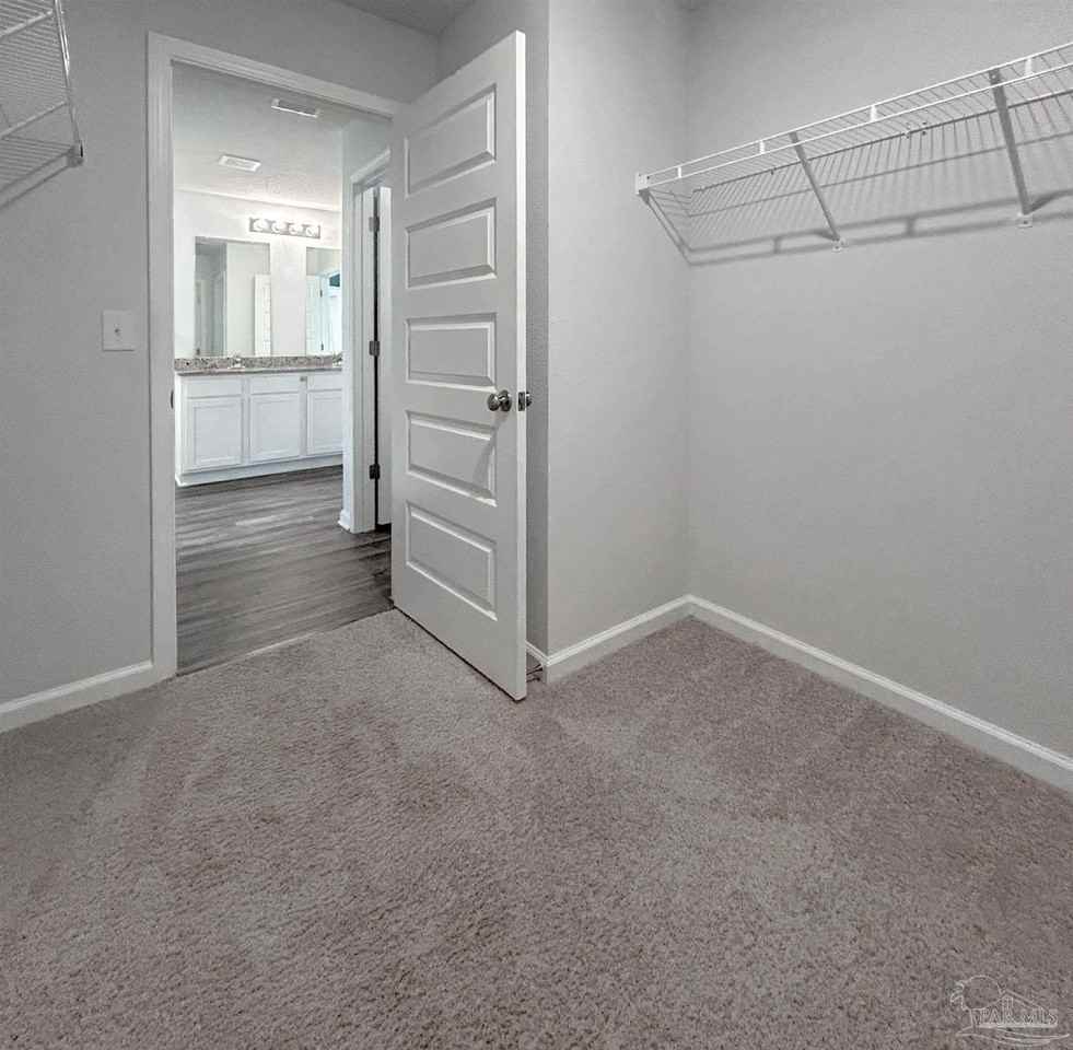 4006 Whitetail Ln - Photo 5 of 38