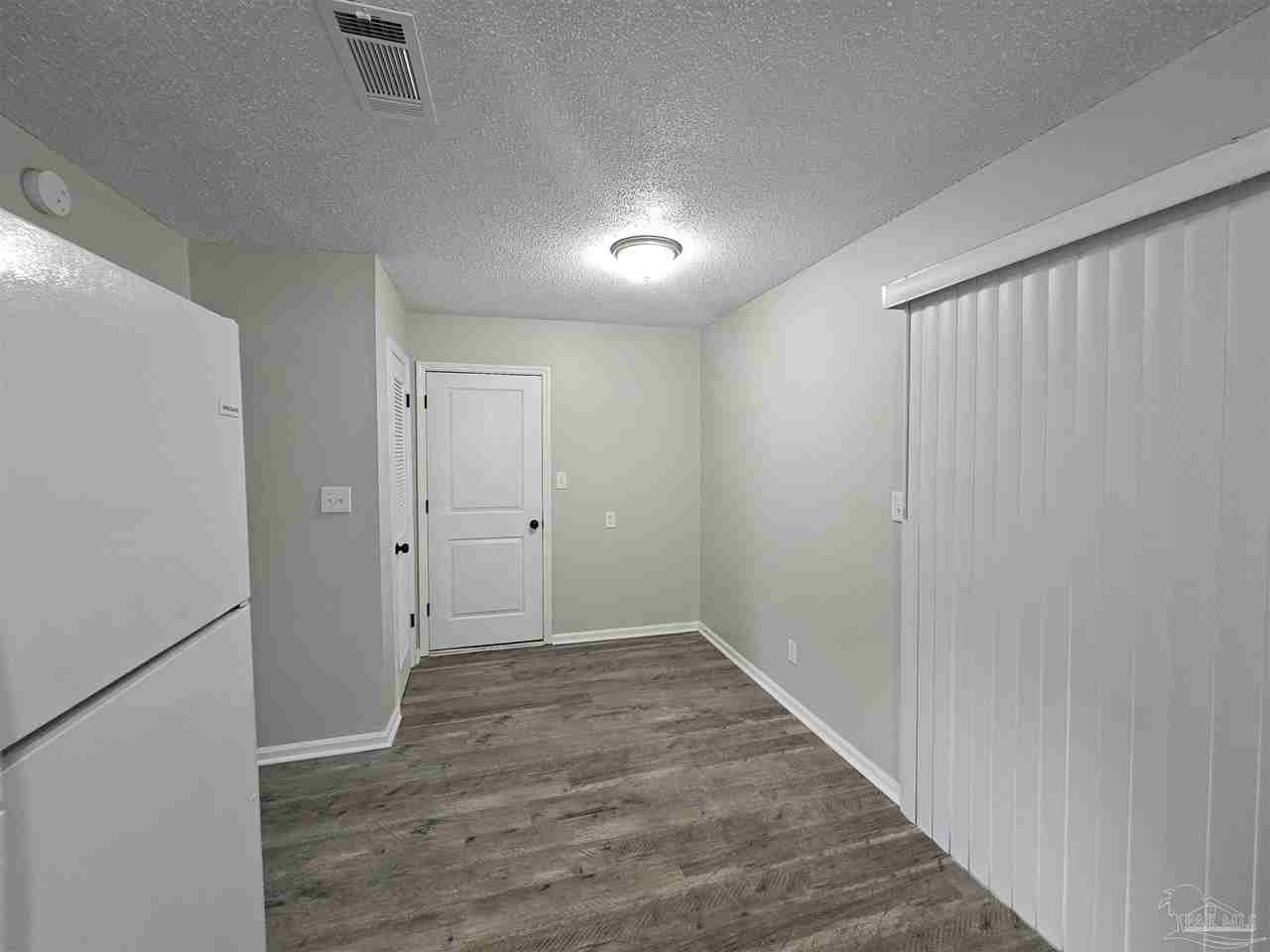 2958 Sky Crest Dr - Photo 5 of 9