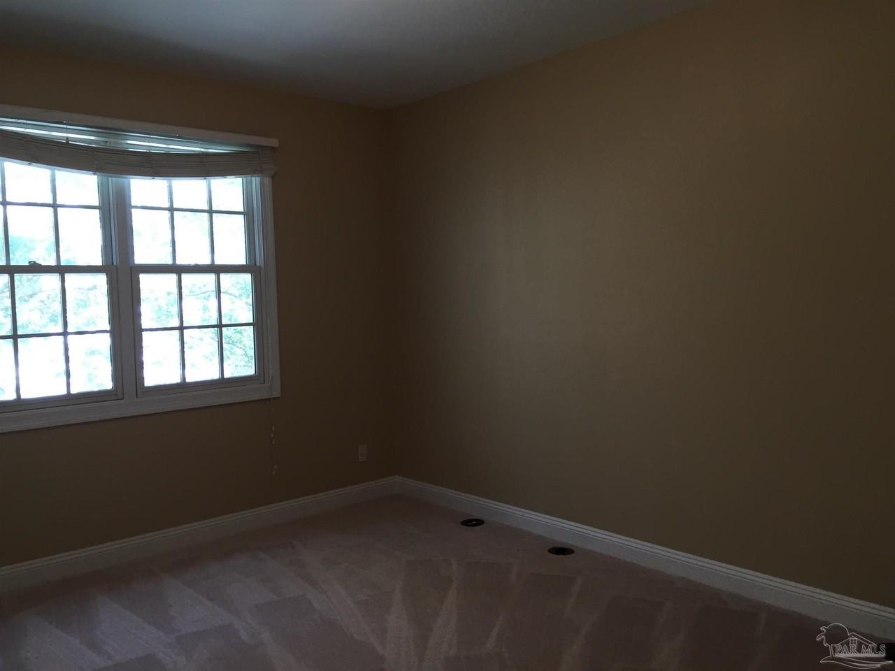 210 E Government St Apt C #C - Photo 6 of 19