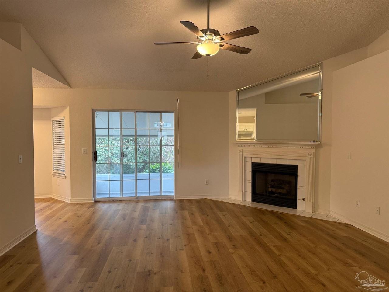 1667 Condor Dr - Photo 3 of 23