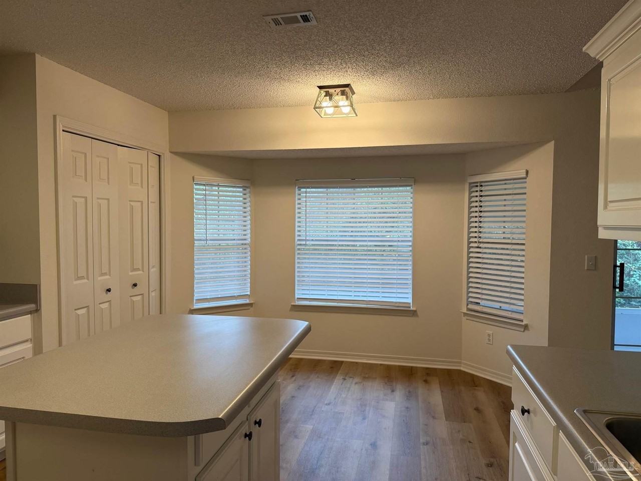 1667 Condor Dr - Photo 7 of 23