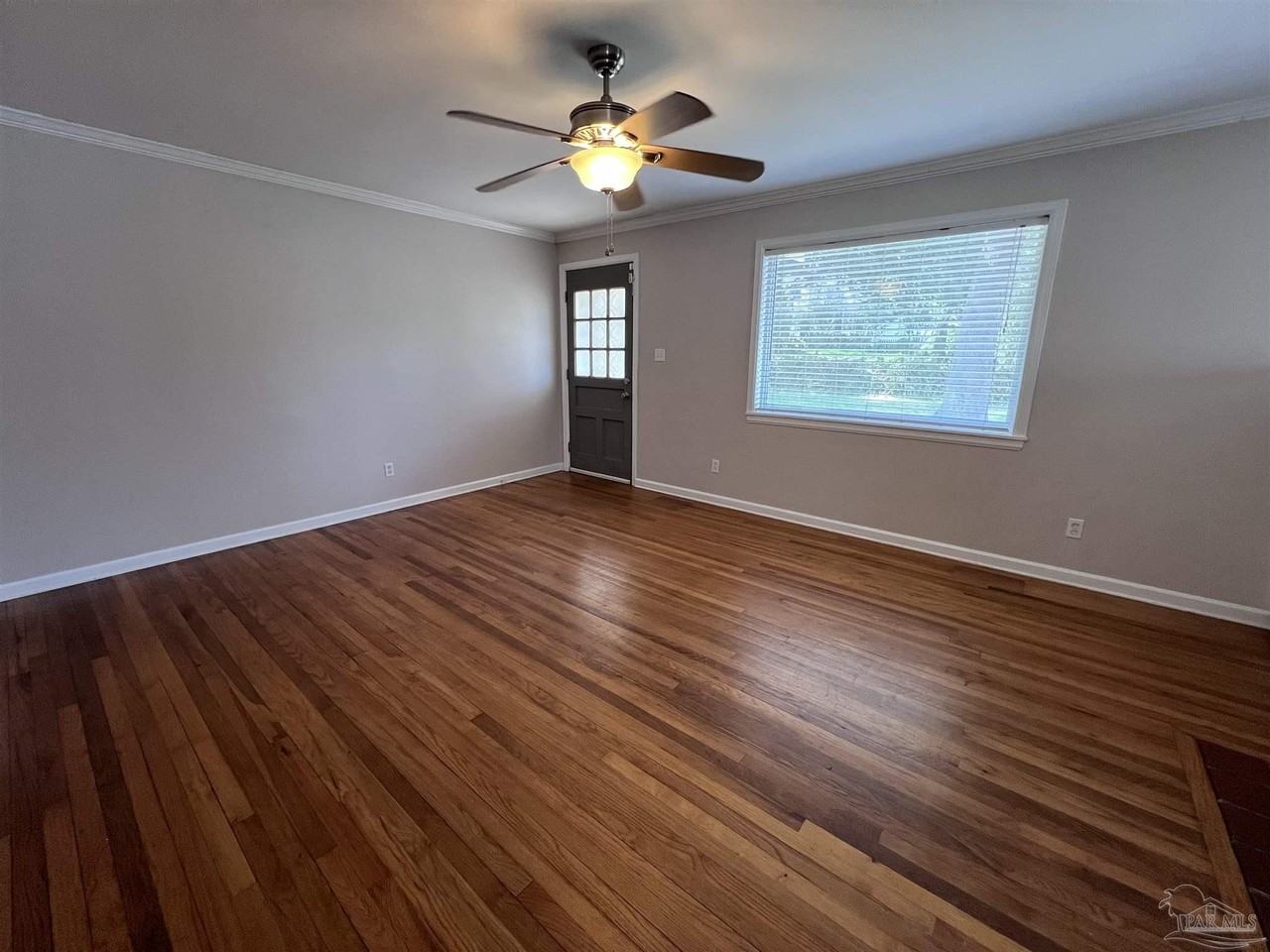 1809 E Lee St - Photo 4 of 14