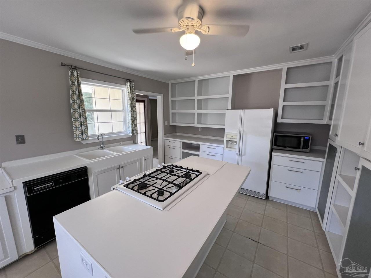 1809 E Lee St - Photo 7 of 14