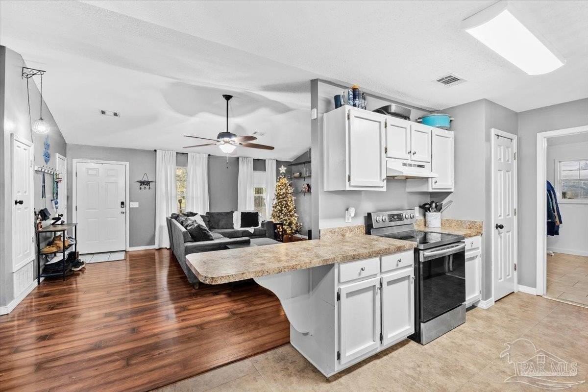 2625 Tupelo Ave - Photo 6 of 24