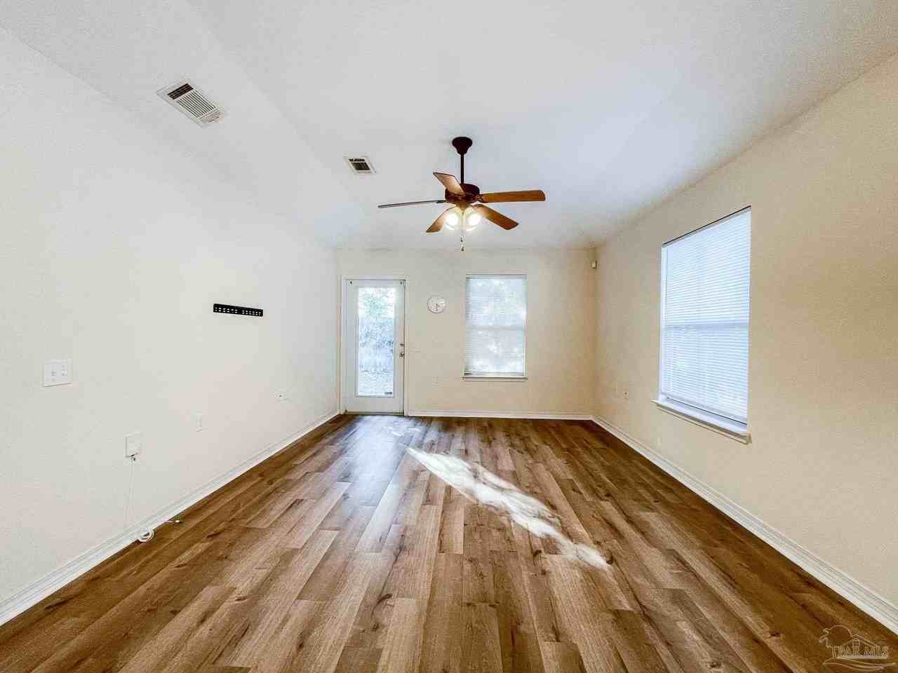 5853 Bilek Dr - Photo 3 of 24