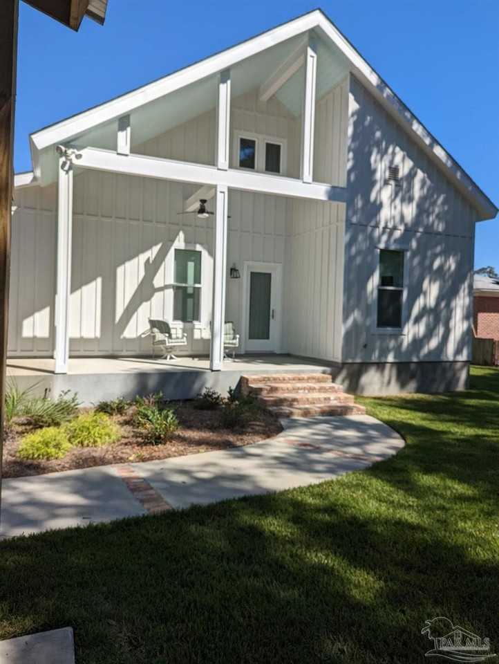 3003 E Blount St - Photo 3 of 23