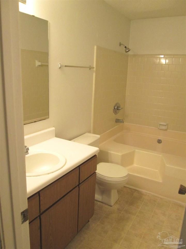 6734 Bellview Pines Rd - Photo 3 of 11