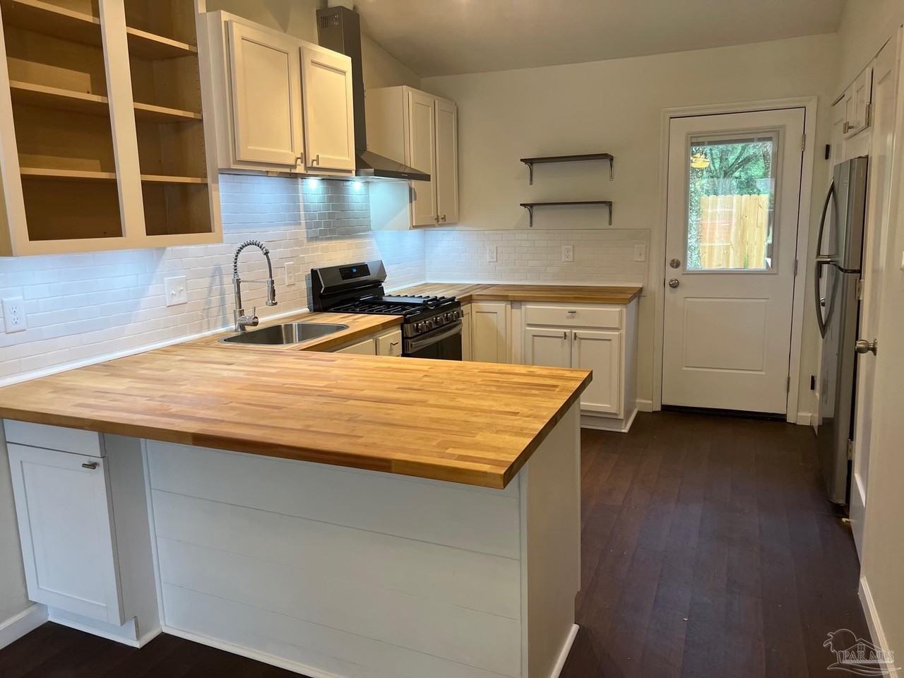 5940 Mona Ln Unit B #B - Photo 4 of 15